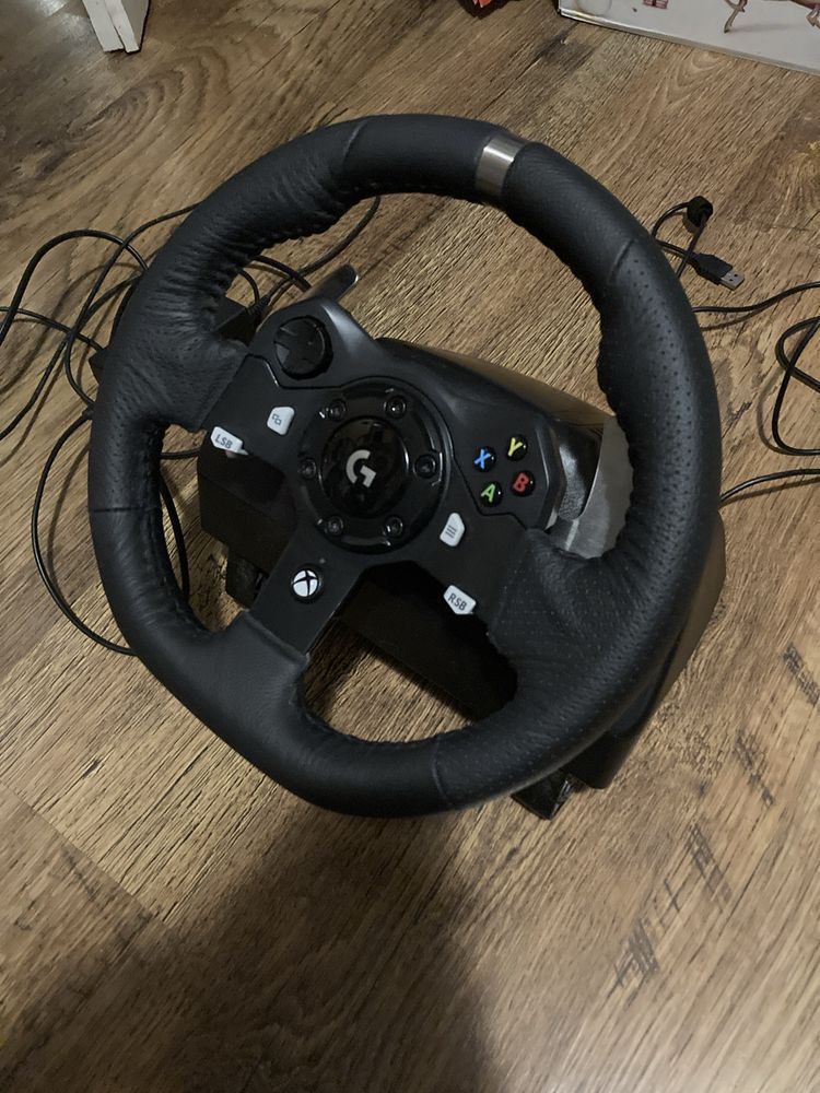 Геймърски волан Logitech g920