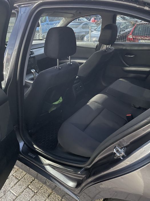 Vand BMW E 90 2.0 benzina