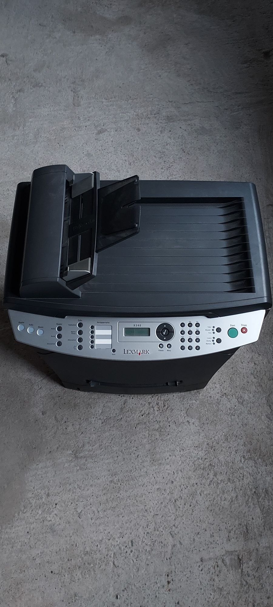 Vând xerox Lexmark x340