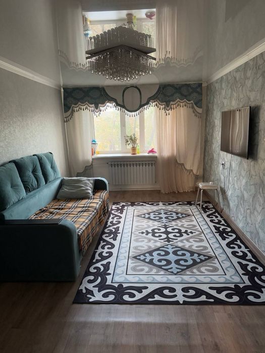 Продам 3-х комнатную на маг восток