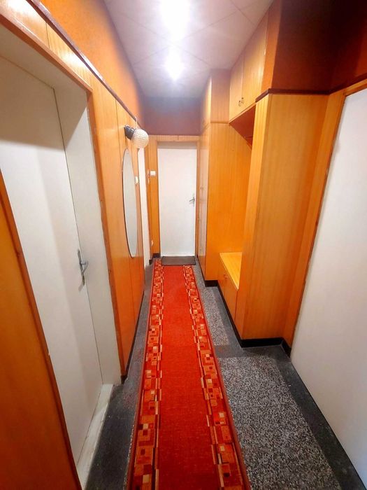 Дава се под наем Двустаен апартамент в Русе, Център - 56 кв.м за 255 € - Снимка #1