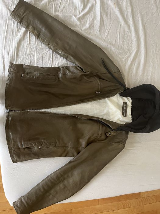 Geaca piele Freaky nation in stare excelenta, ca noua