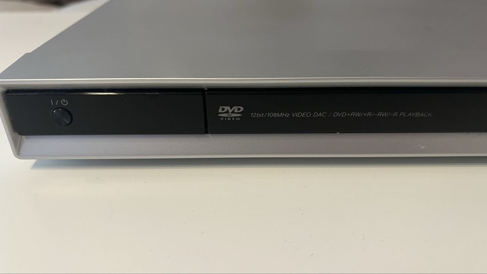 CD/DVD плеър Sony