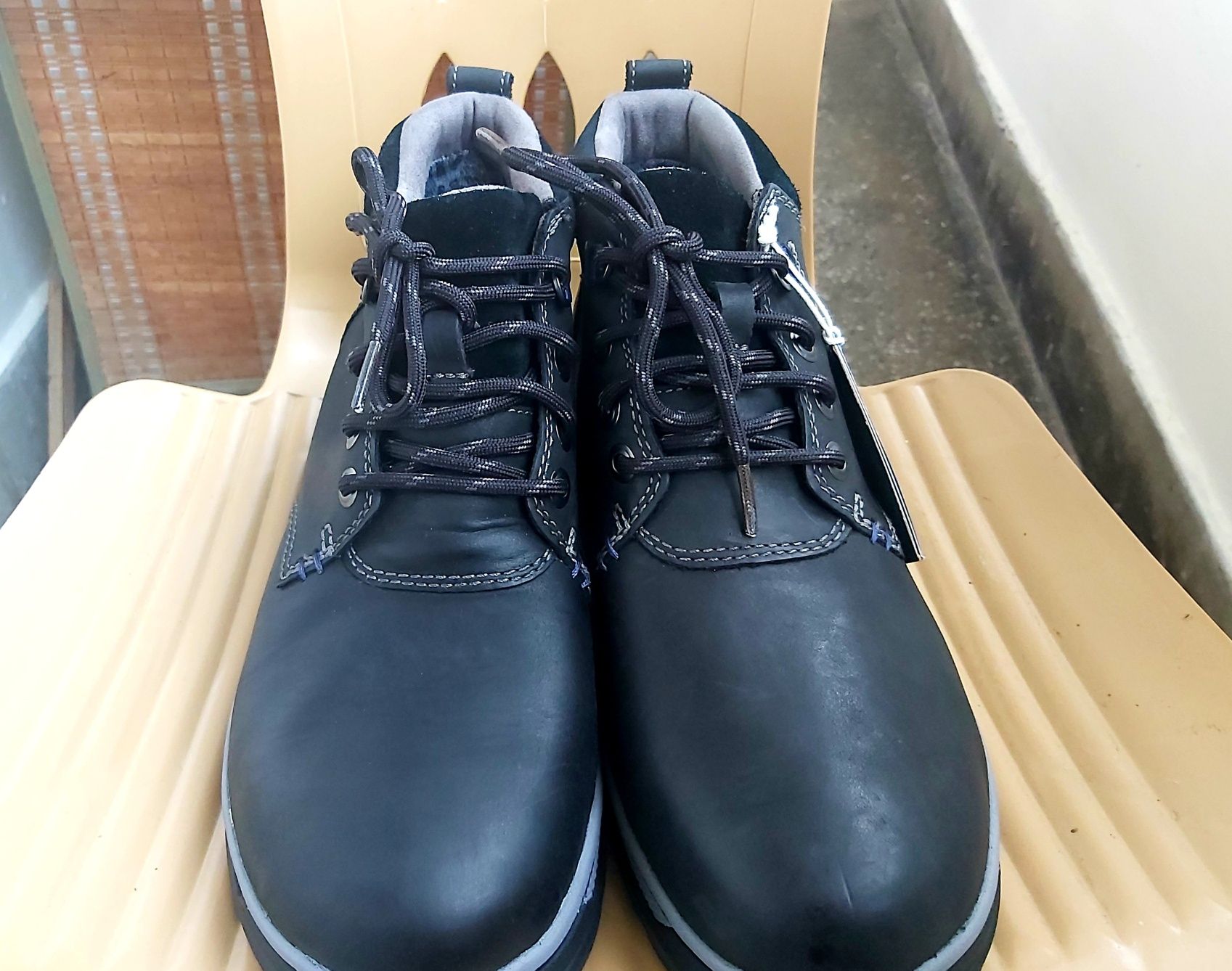 Clarks Gore-tex НОВИ 44 номер