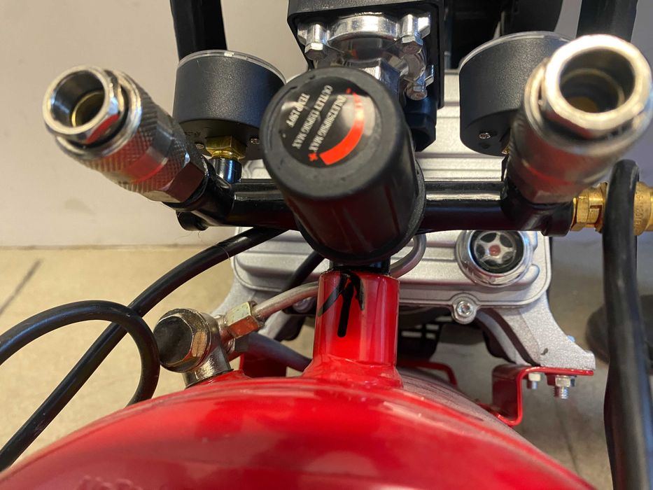 Миксер 1200W 0-600min-1 RD-HM07/Ренде електрическо /	Компресор