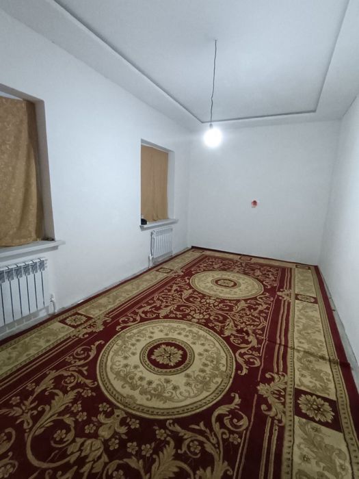 Hovli ijarag beriladi 2 xonali!!