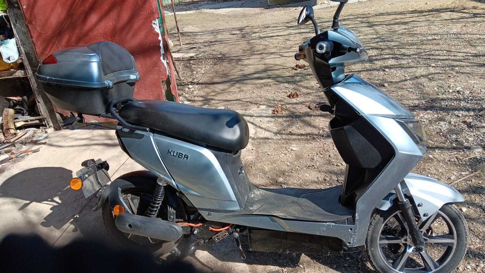 Scuter Electric 'Kuba' de vanzare