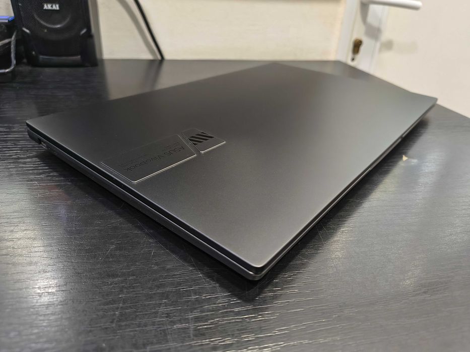 Hope Amanet P8 Laptop Asus Vivobook 15X OLED Intel i7 1355U