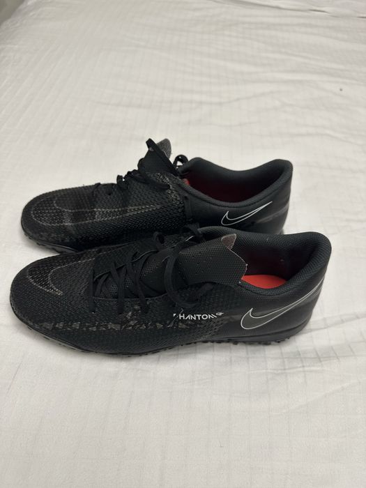 Ghete de fotbal Nike phantom