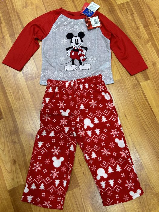 Коледни детски пижамки