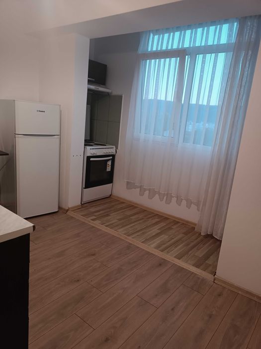 Дава се под наем Едностаен апартамент в Шумен, Център - 41 кв.м за 229.5 € - Снимка #5