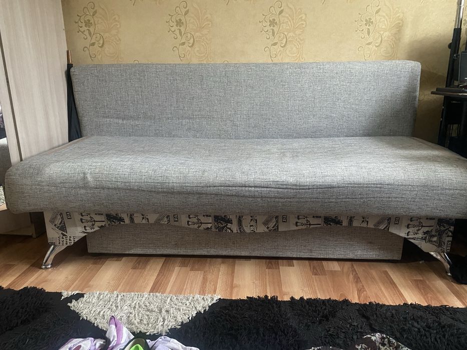 Срочно продается ДИВАН