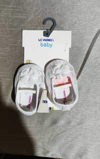 Pantofiori bebeluși