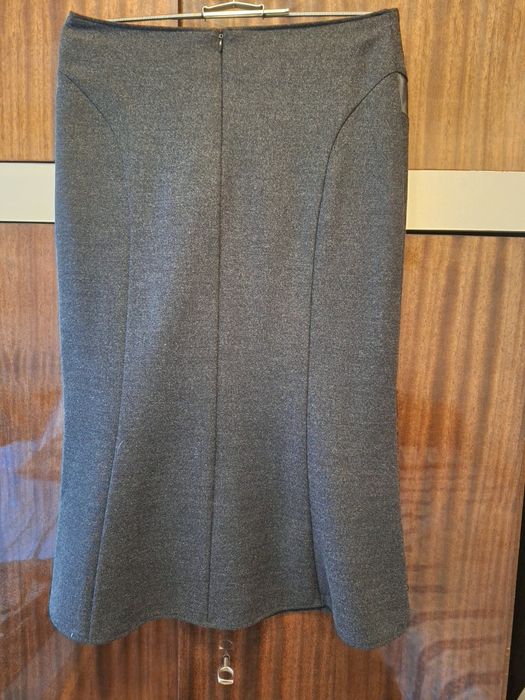 Продавам елегантна зимно/есенна пола