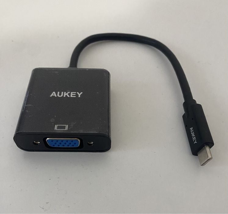 Vand adaptor VGA/DVI la HDMI si USB-C/VGA
