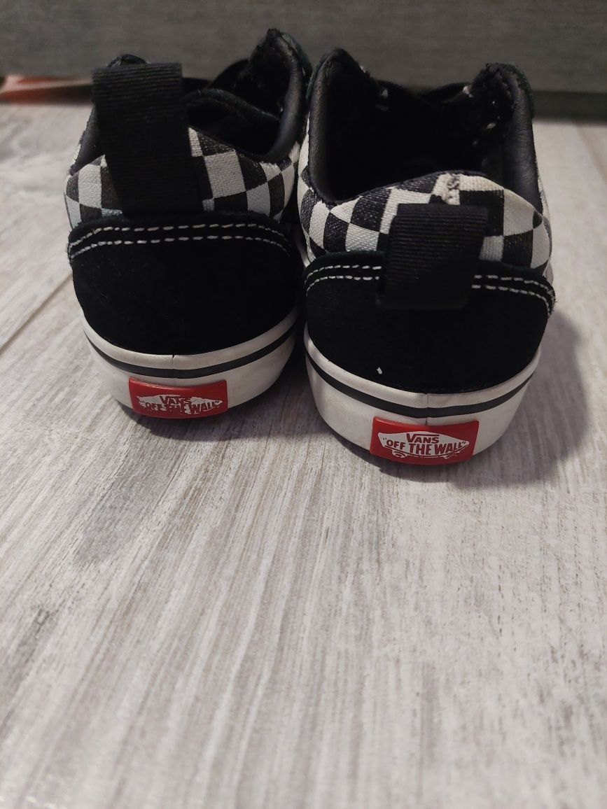 Детски кецове Vans