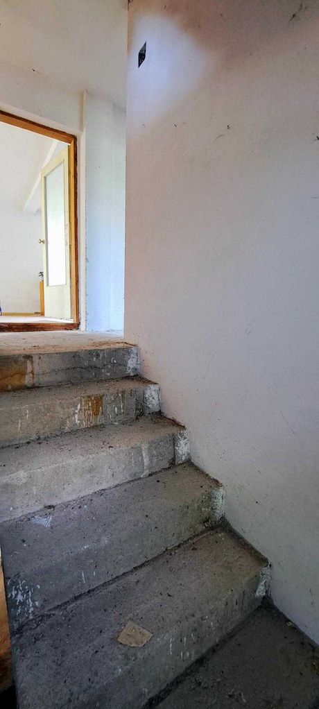 Продава се Къща в с. Расник, Област Перник - 240 кв.м за 400 €/кв.м - Снимка #5