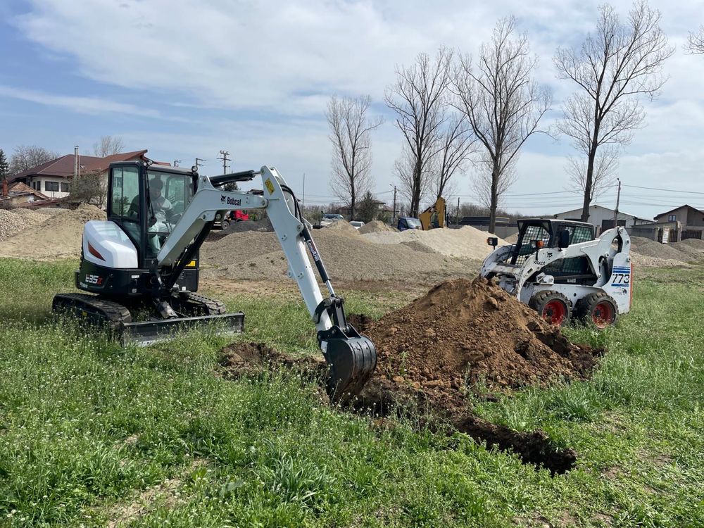 Buldoexcavator de închiriat și basculante 8x4 Miniexcavator Bobcat