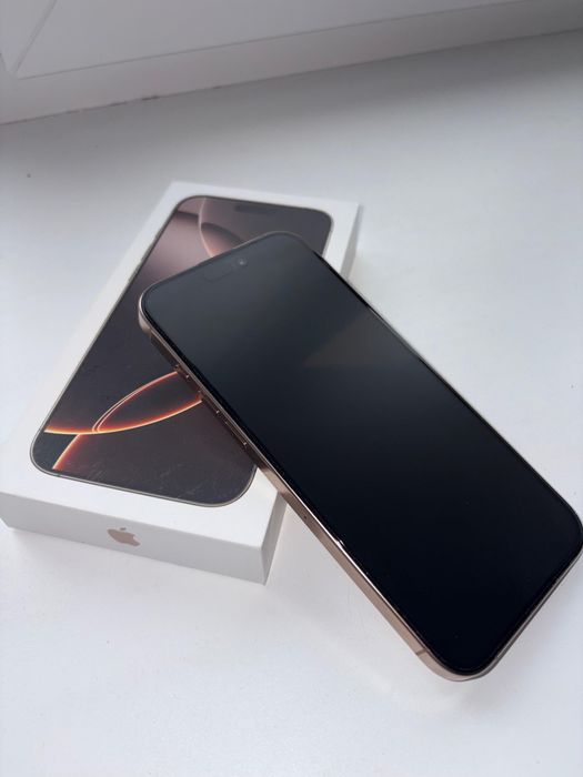 Продам Iphone 16 pro max