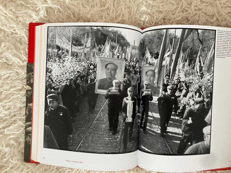 Red-Color News Soldier Li Zhensheng carte  fotografie revolutie China