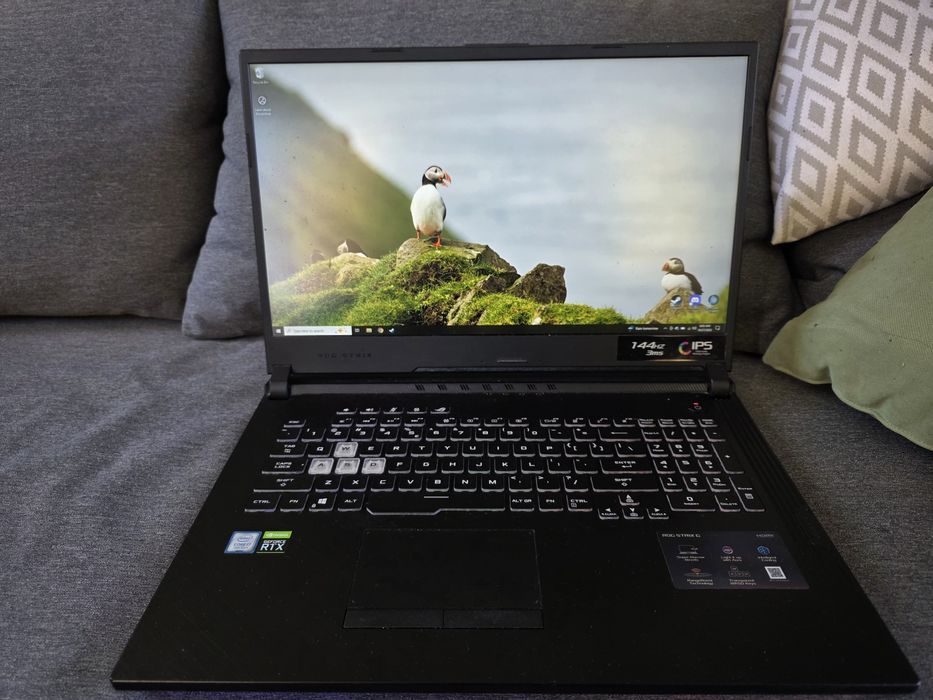 Laptop Asus rog-G731GV