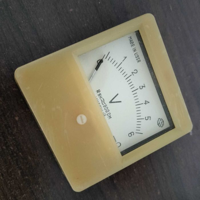 VU Metre si instrumente