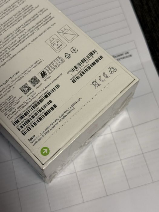 ЗАПЕЧАТАН 128GB iPhone 15 and ttec Гаранция от A1 до 2027 Pink / РОЗОВ