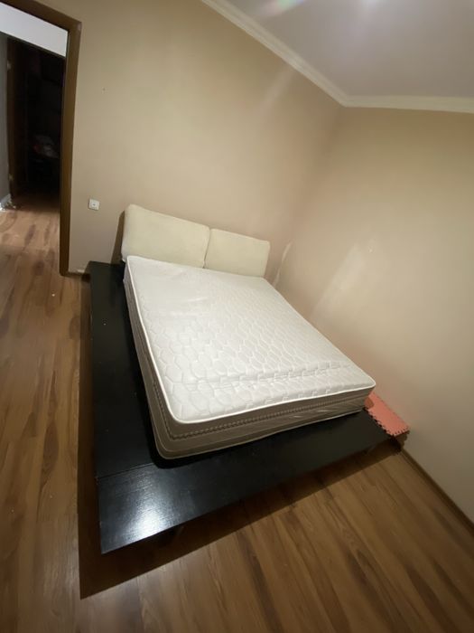 Кровать двухспальняя с ортопедическим основанием