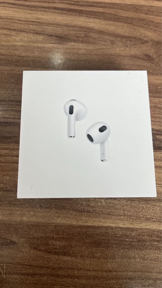 Продам новые запечатанные AirPods 3 поколение