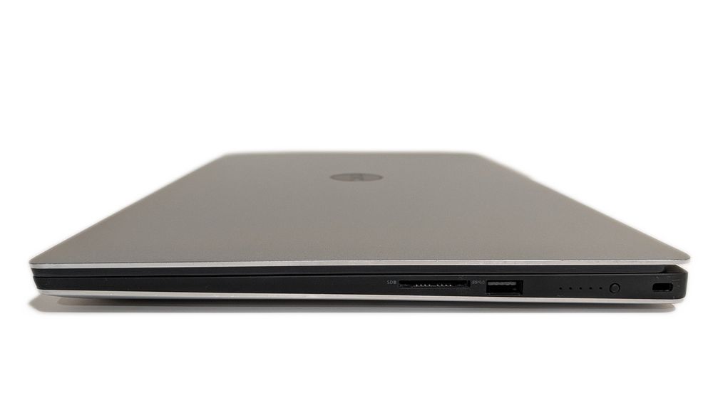 Dell XPS 15 9560 TOUCH 15.6" 3840x2160 i7-7700HQ 32GB 1TB SSD GTX 1050