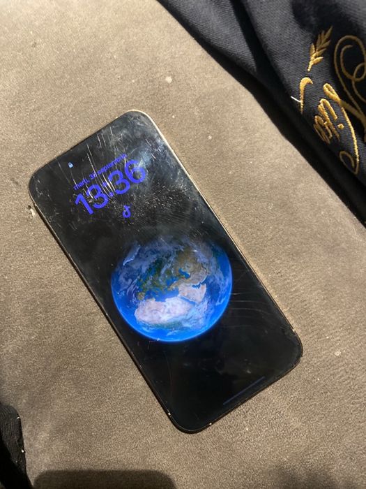 Vand iPhone 14 Pro Max