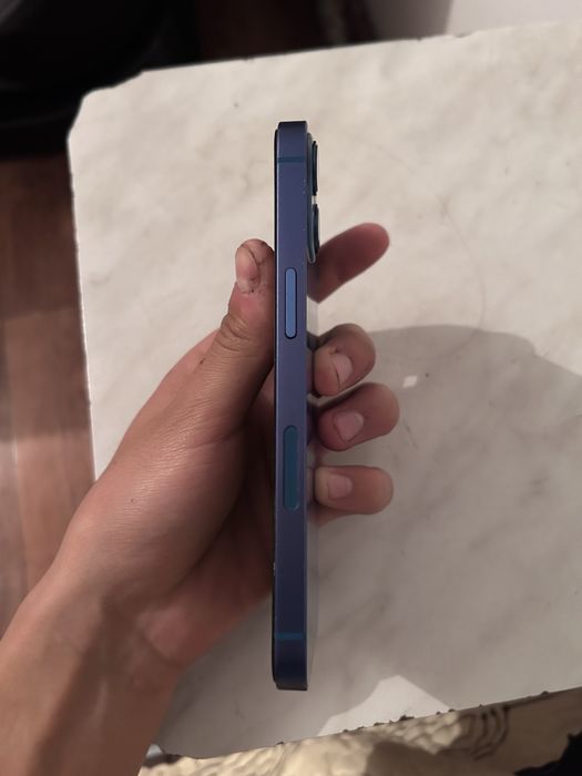 iPhone 13 c гарантией