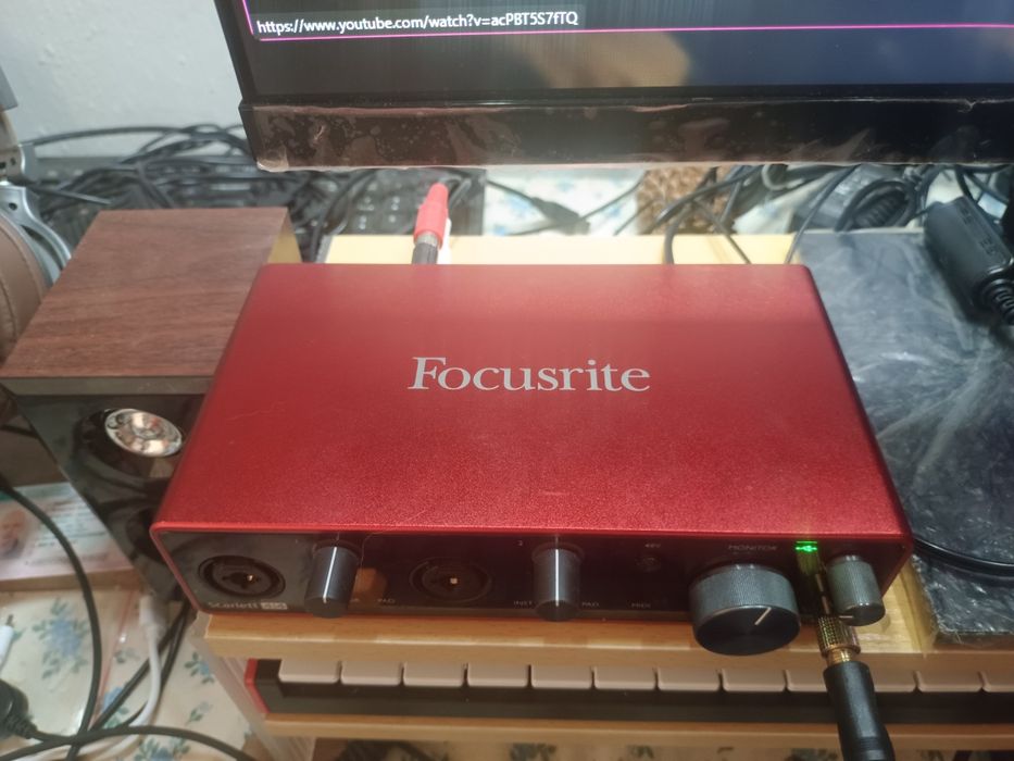 Внешняя студийная звуковая карта Focusrite scarlett 4i4 3rd Gen USB