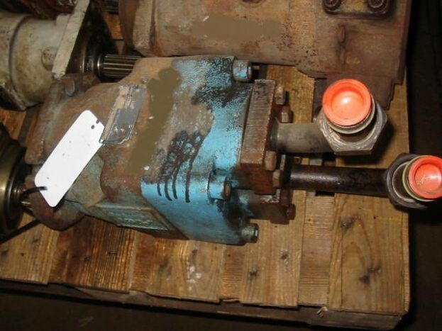 hidromotor tip denison b4e-153-3n00-b502 excavator akerman h14blc