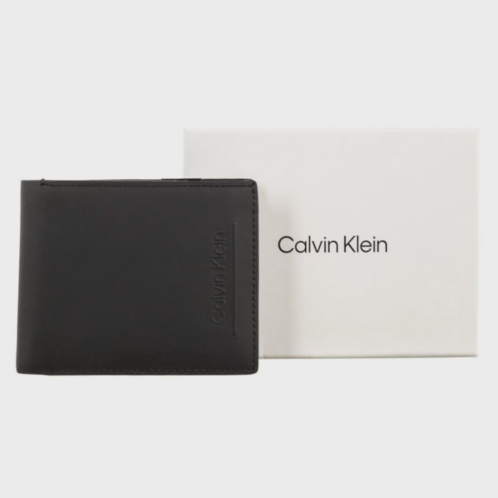 Мъжко портмоне Calvin Klein K50K510879