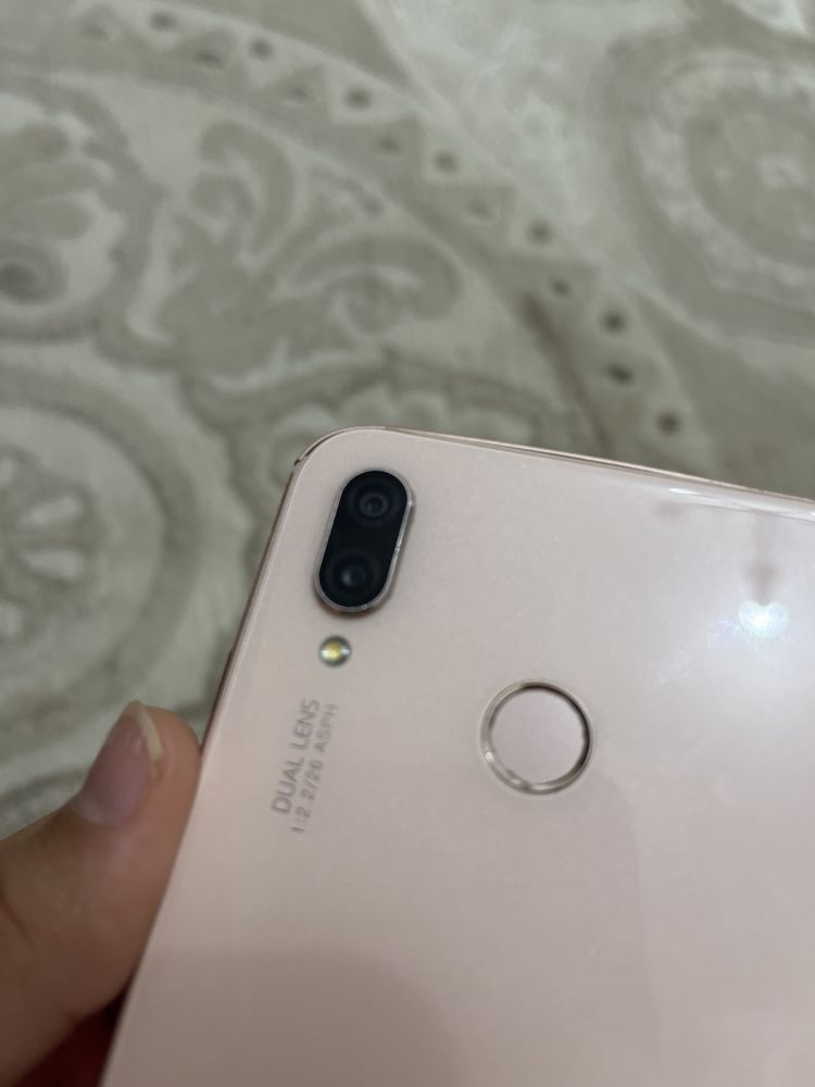 Huawei p20lite продается