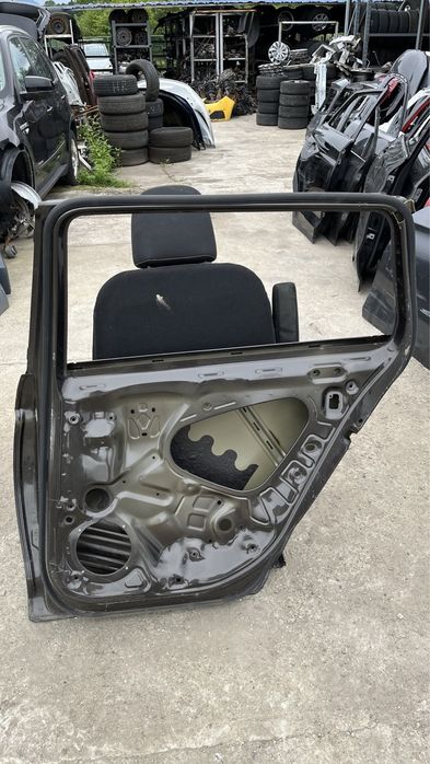 2 броя задна дясна врата VW Passat B8 комби (2014-2022)