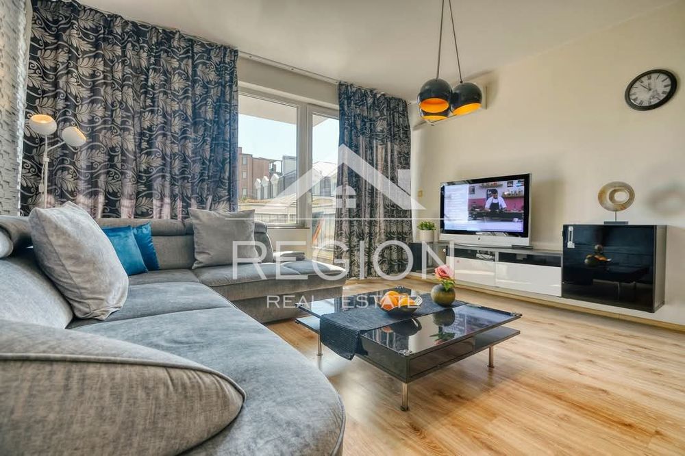 Дава се под наем Двустаен апартамент в Варна, Общината - 62 кв.м за 663 € - Снимка #2