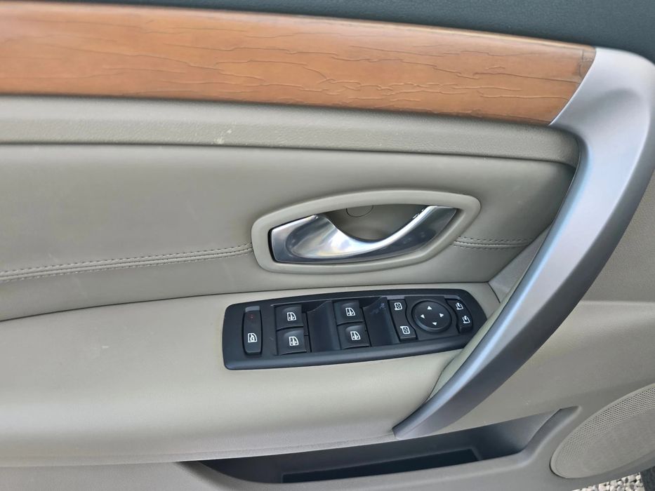 Renault Laguna 2.0dCi/6-ck./Koжа/Нави/Лизинг