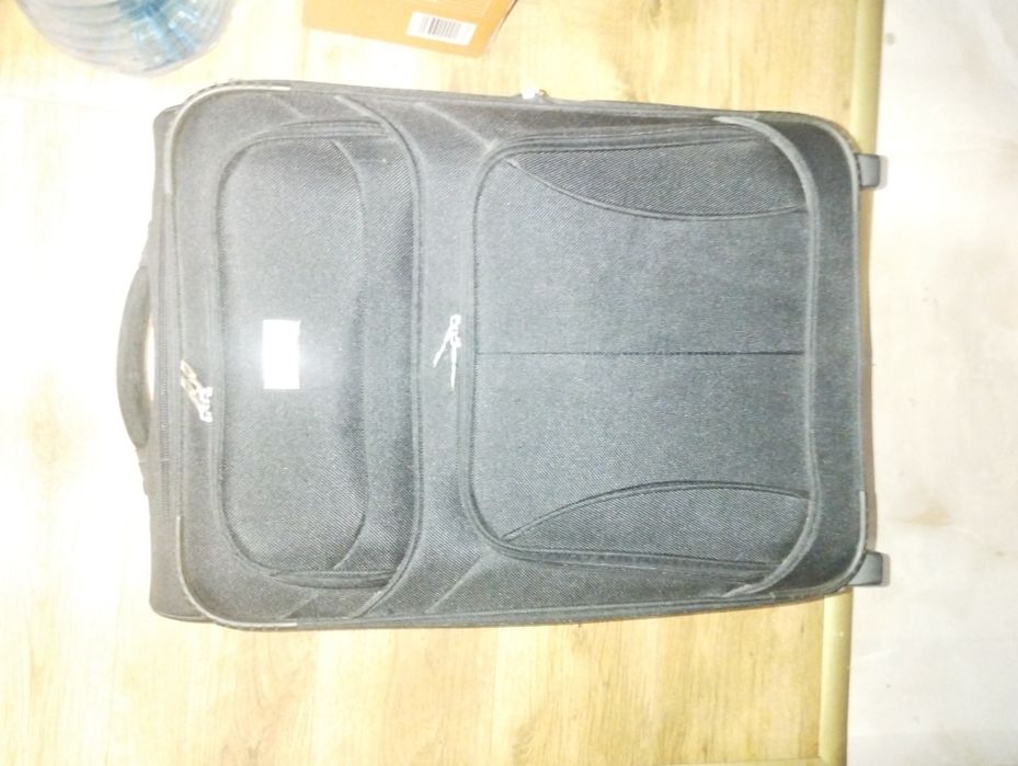 Текстилен куфар среден