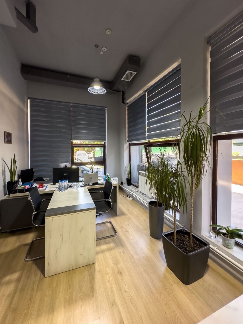 Ташкент Центр Продаётся Офис 322 м² ул.А.Каххара. Комнат 10.