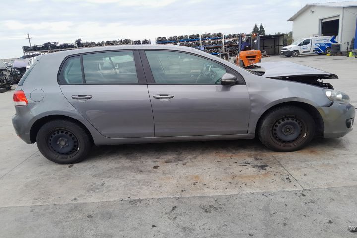Dezmembrez Volkswagen VW Golf 6 [2008 - 2015] Hatchback 5-usi 1.4 TSI