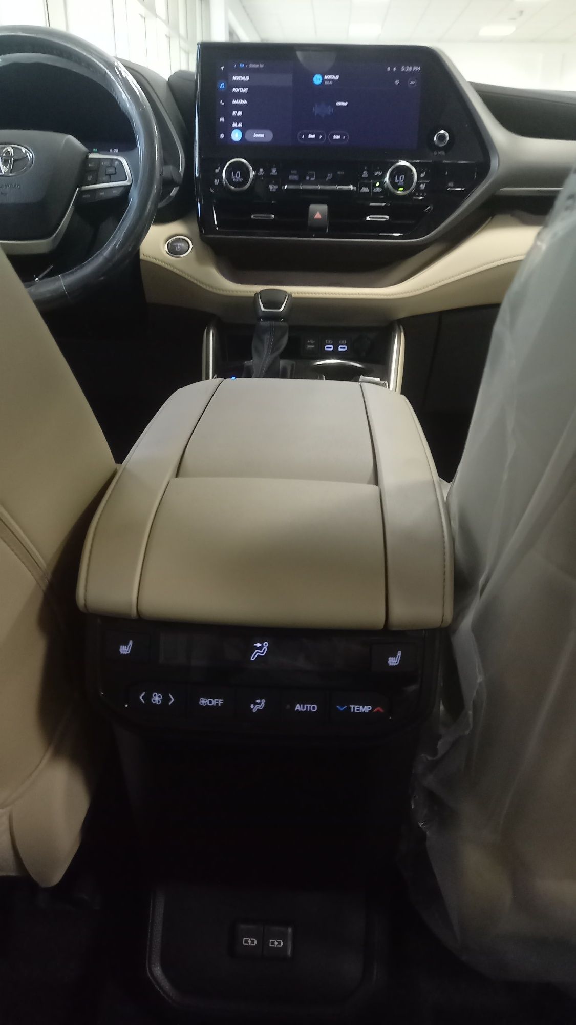 Toyota Highlander Hybrid Limited 2024 год В Наличии