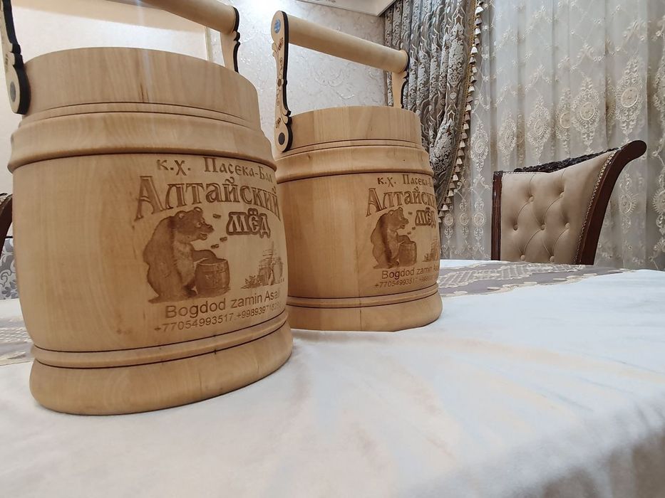 Asalli bochkalar 5kg altay tog'lari asali bilan