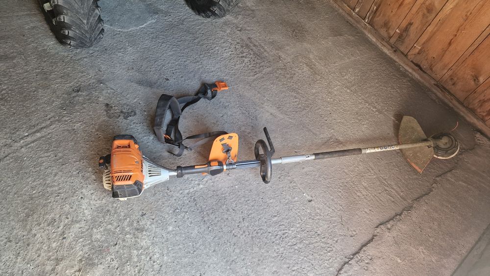 Cositoare sthil km131 rs