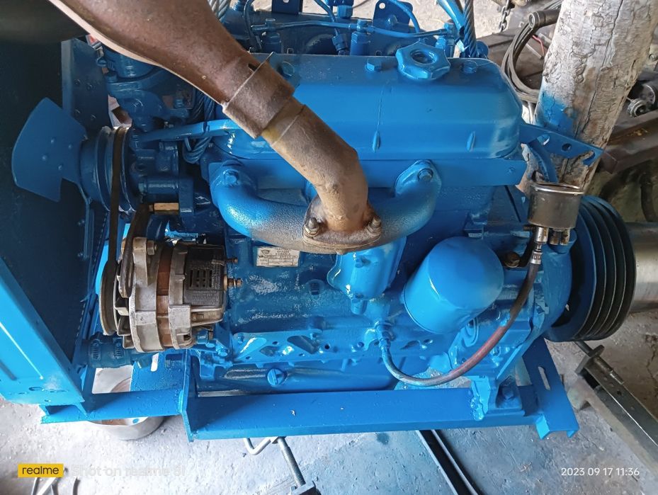 Vând motor pentru tractor 445