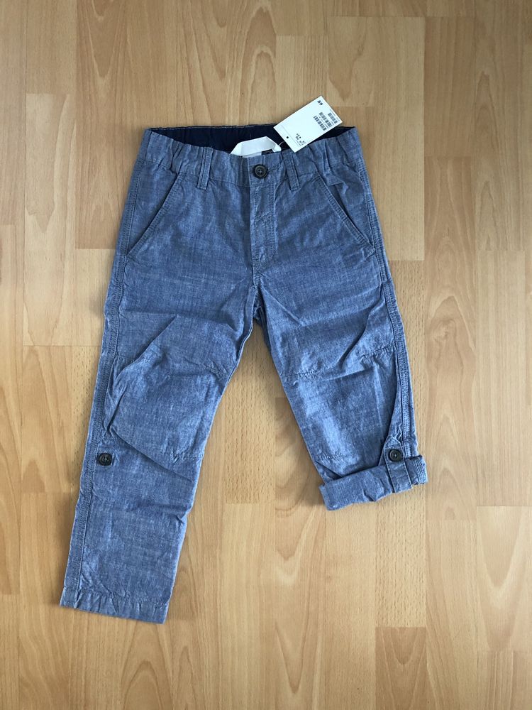 Pantaloni H&M marimea 110 (4-5 ani)