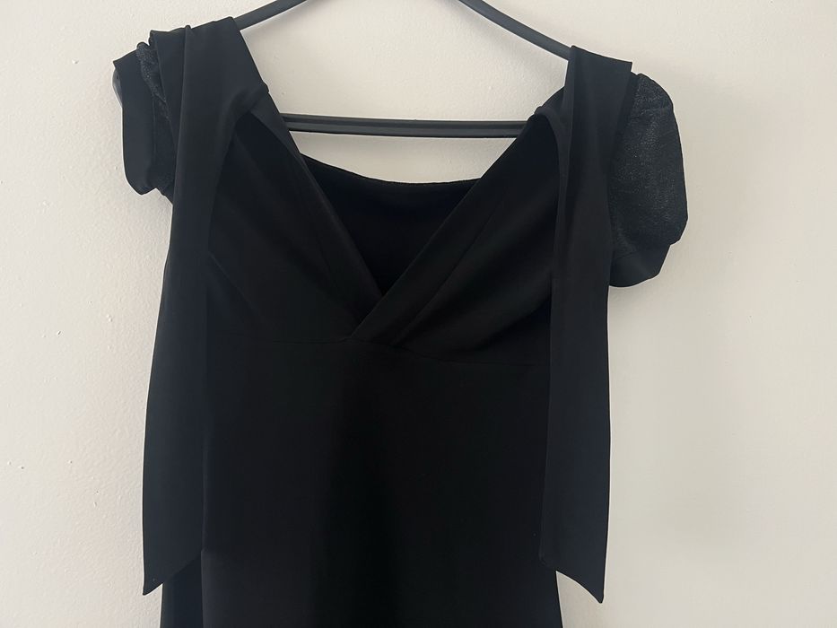 Черна къса рокля