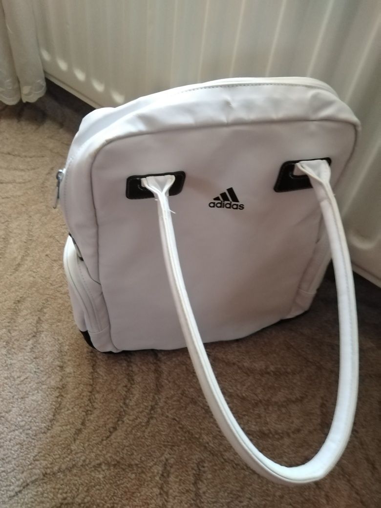 Дамска чанта Adidas