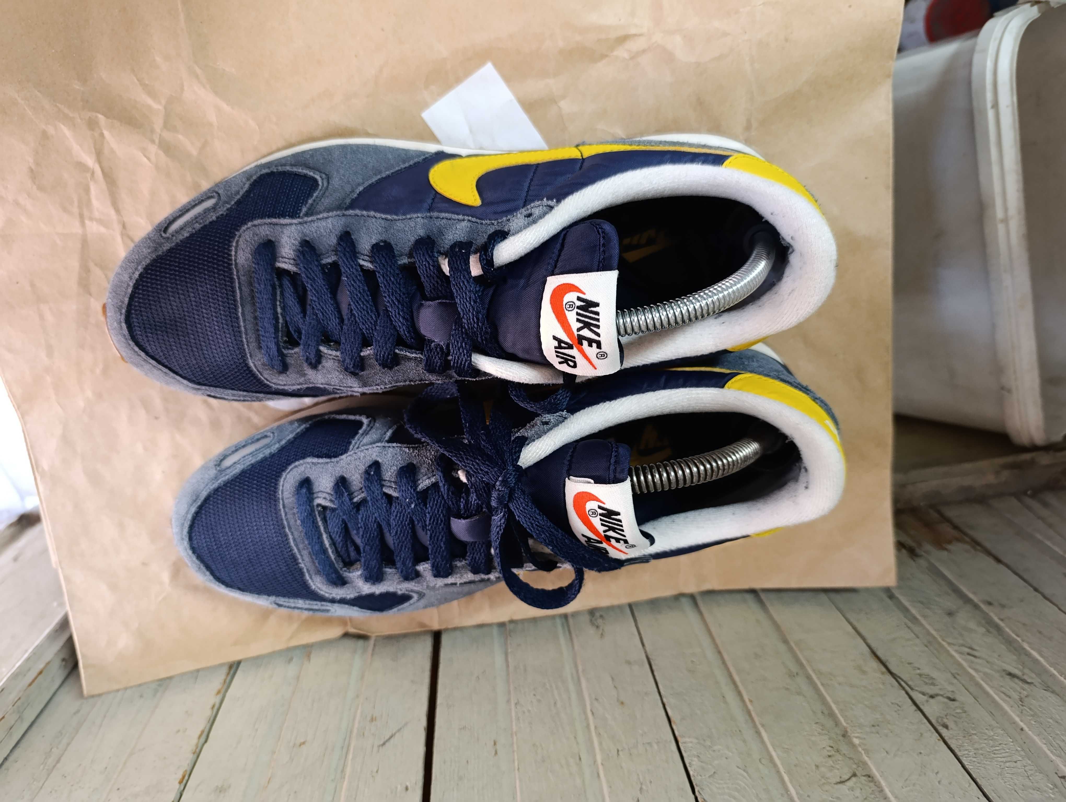 ''Nike Air Vortex Retro''оригинални маратонки 44 номер